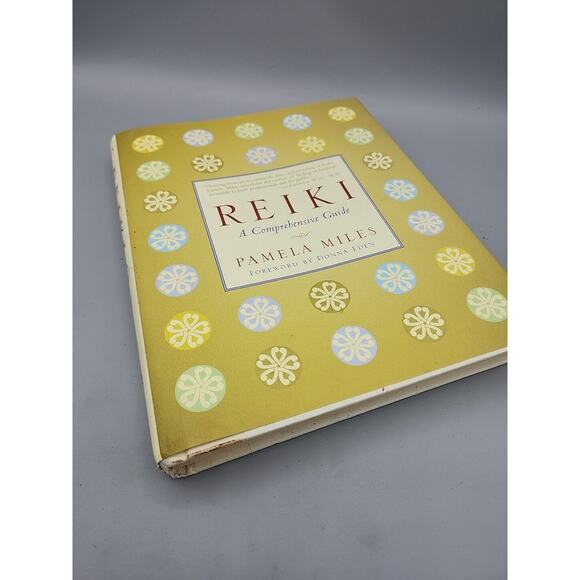 Reiki: A Comprehensive Guide by Miles, Pamela Hardback Dust Cover - Picture 11 of 11